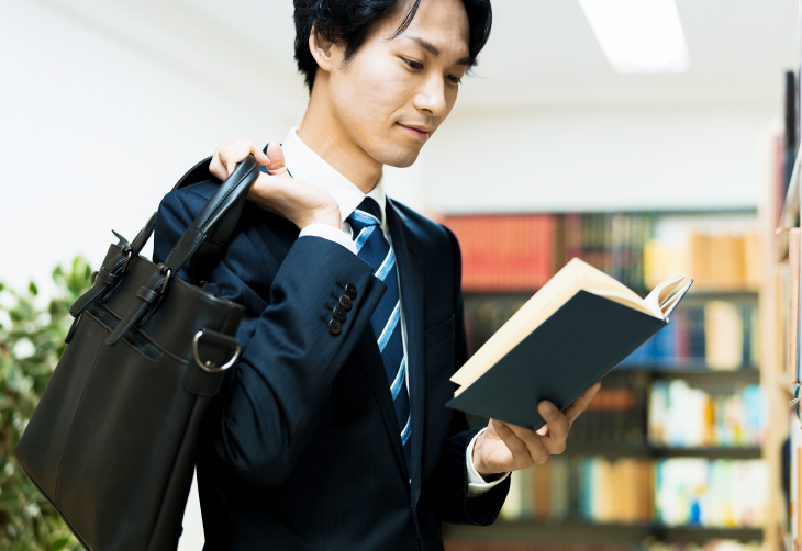 枚方市立生涯学習交流センター・枚方市立市駅前図書館